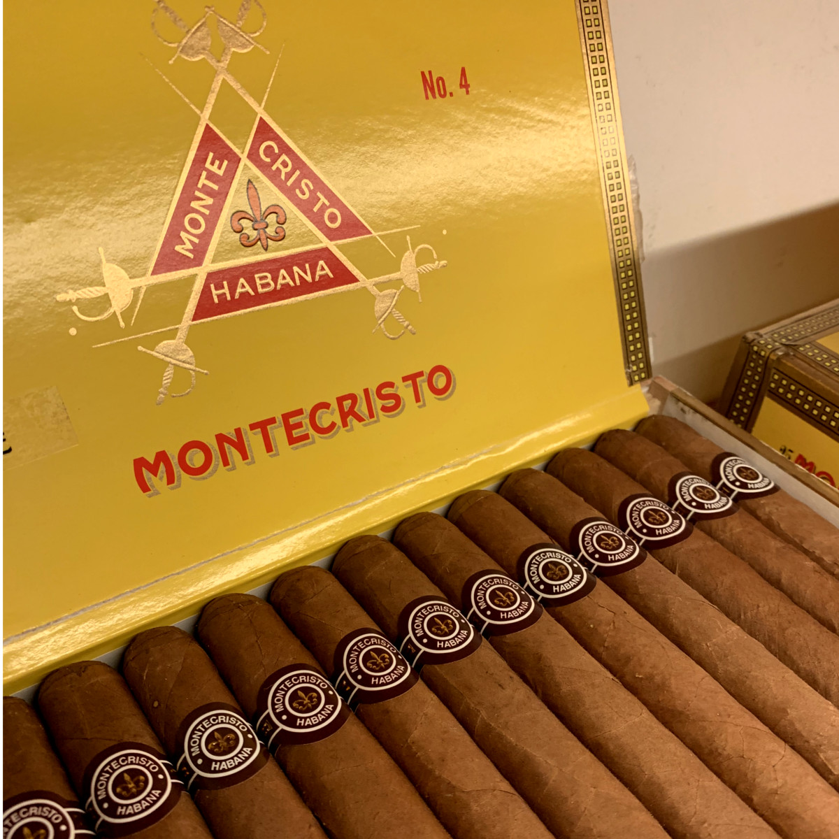 Montecristo No 4 (box of 10)