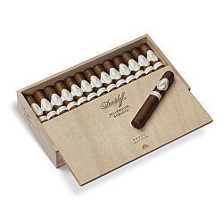 Davidoff Millennium Robusto (Box of 25)