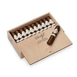 Davidoff Millennium Short Robusto (Box of 20)