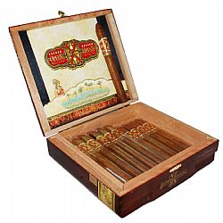 Fuente Fuente Opus X Petite Lanceros (Box of 32)